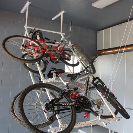 Motorized Horizontal Quad Bike Lift | The Garage